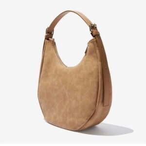 Elegant Tan Hobo Bag